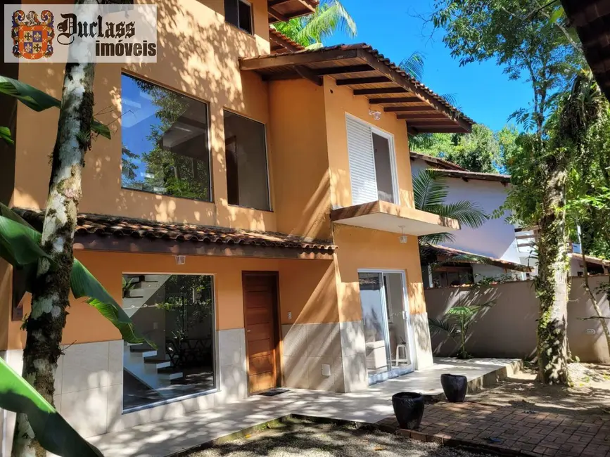 Sobrado com 3 quartos à venda, 200m2 em Sao Sebastiao - SP - imagem 1 Foto 1 de Sobrado com 3 quartos à venda, 200m2 em Sao Sebastiao - SP