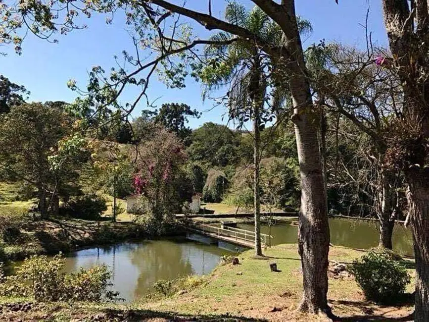 Foto 2 de Sítio / Rancho com 2 quartos à venda, 100m2 em Extrema - MG