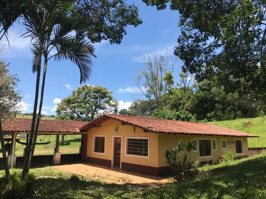 Foto 3 de Sítio / Rancho com 2 quartos à venda, 100m2 em Extrema - MG