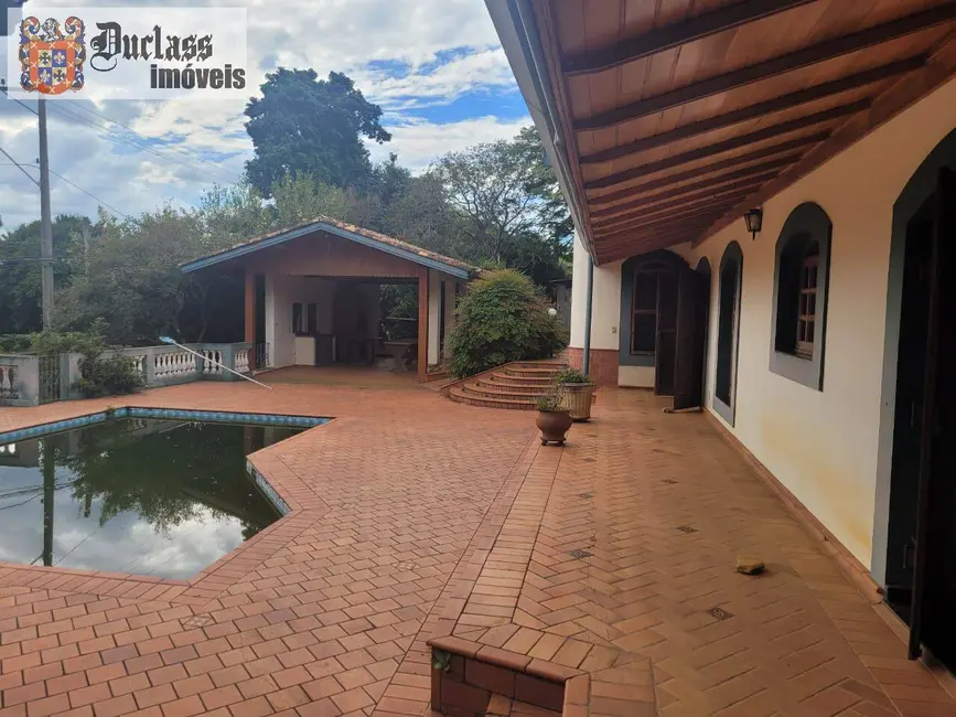 Foto 1 de Chácara com 4 quartos à venda, 300m2 em Recanto Amapola, Braganca Paulista - SP