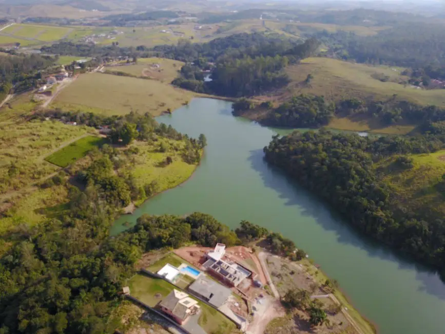 Foto 3 de Terreno / Lote à venda, 1057m2 em Jacarei - SP