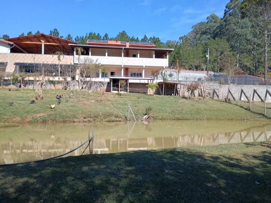 Foto 9 de Sítio / Rancho com 3 quartos à venda, 170m2 em Itapeva - MG