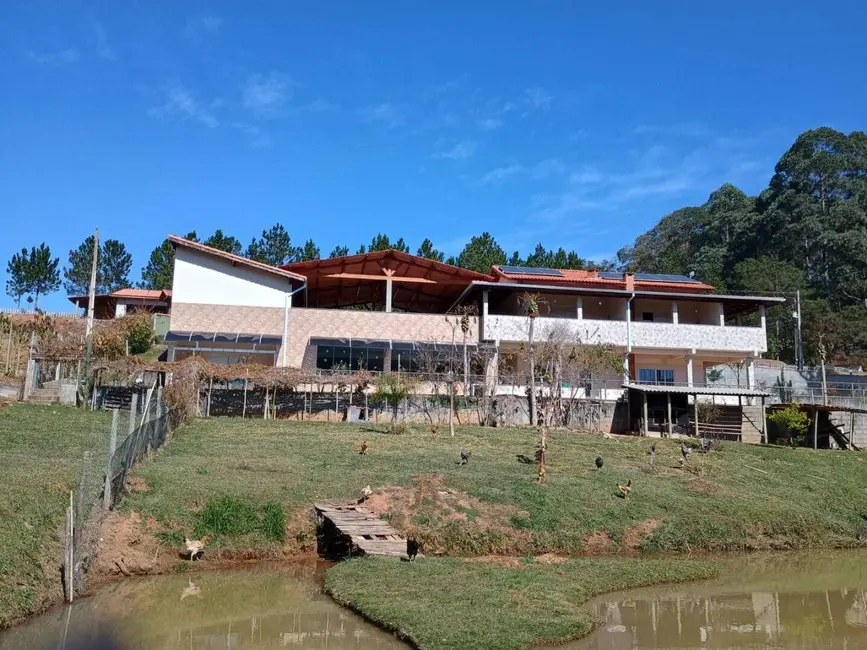 Foto 1 de Sítio / Rancho com 3 quartos à venda, 170m2 em Itapeva - MG