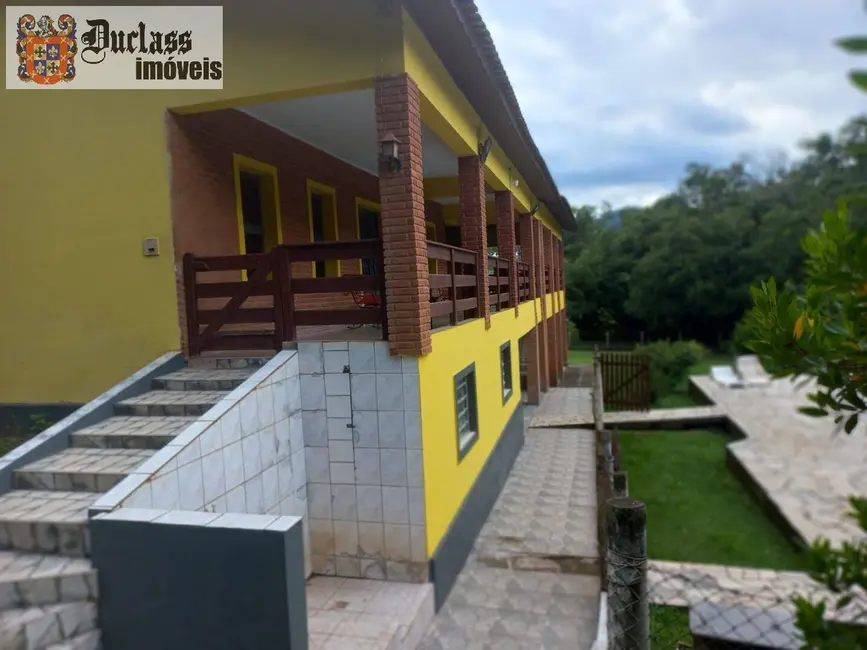 Foto 6 de Chácara com 7 quartos à venda, 550m2 em Camanducaia - MG
