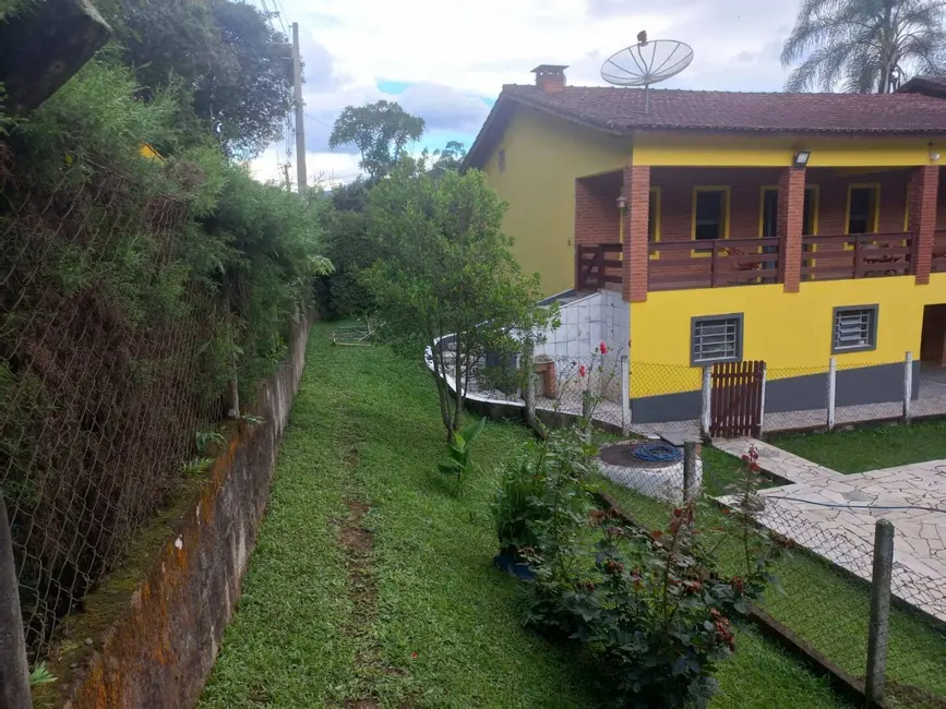 Foto 7 de Chácara com 7 quartos à venda, 550m2 em Camanducaia - MG