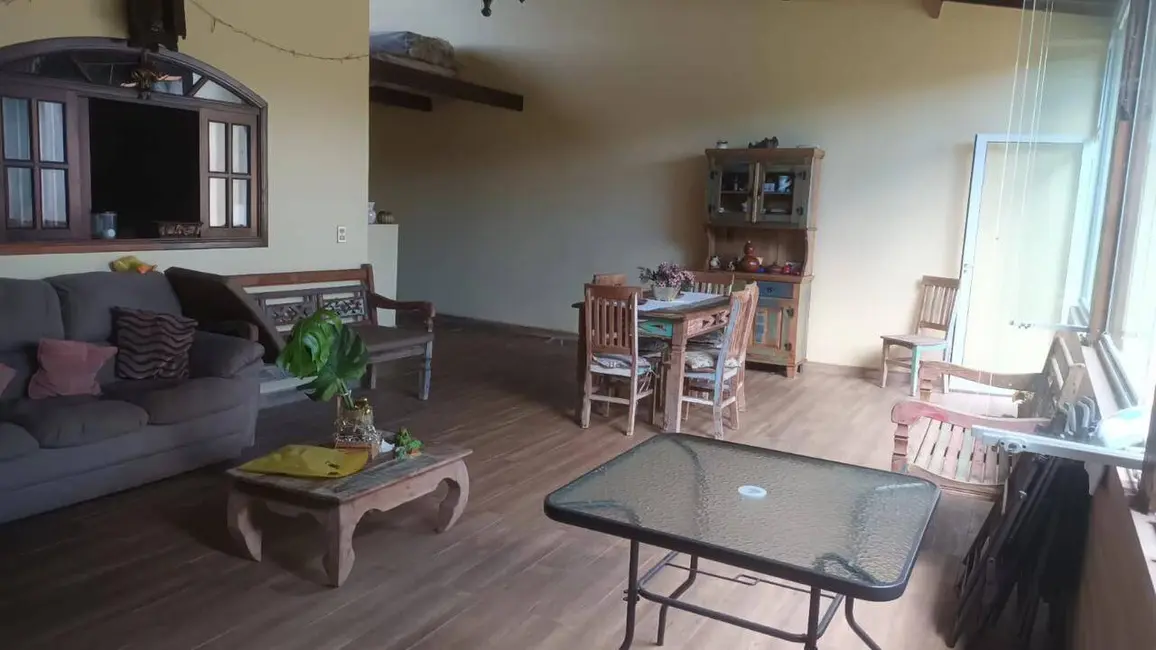 Foto 3 de Casa com 2 quartos à venda, 130m2 em Jardim dos Pinheiros, Atibaia - SP