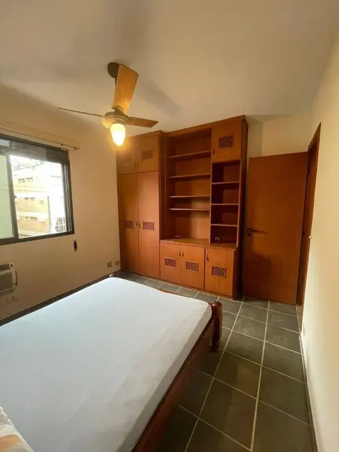 Foto 3 de Apartamento com 4 quartos à venda, 138m2 em Guaruja - SP