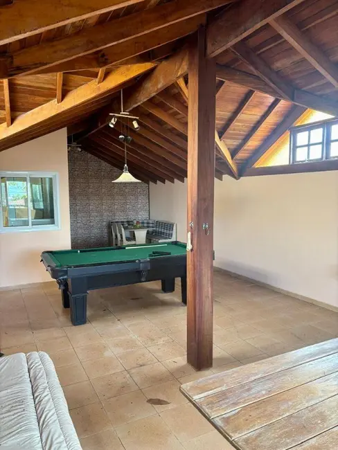 Foto 2 de Casa com 3 quartos à venda, 257m2 em Mongagua - SP