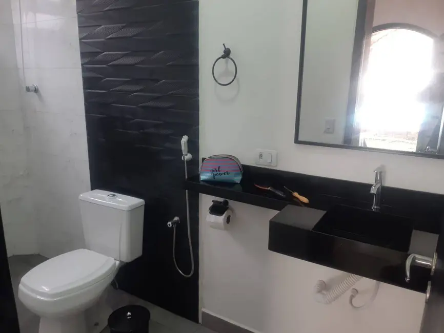 Foto 6 de Casa com 4 quartos à venda, 180m2 em Jardim Virgínia, Guaruja - SP