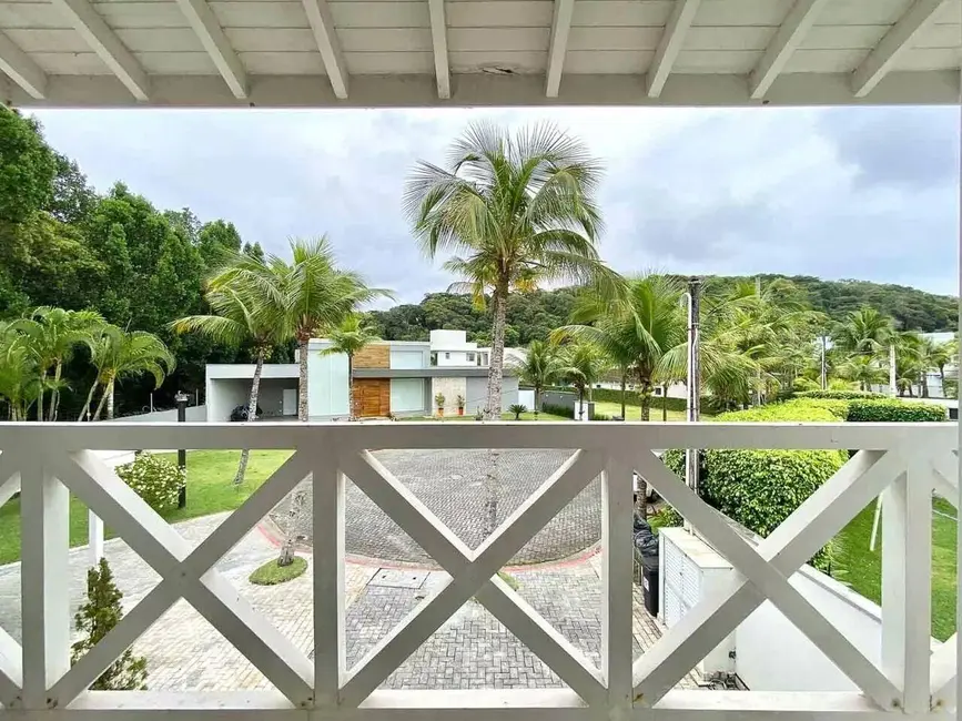 Foto 5 de Sobrado com 5 quartos à venda, 245m2 em Balneário Praia do Pernambuco, Guaruja - SP