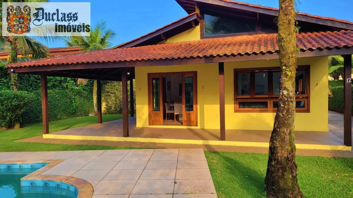 Casa com 3 quartos à venda, 480m2 em Balneário Praia do Pernambuco, Guaruja - SP - imagem 5 Foto 5 de Casa com 3 quartos à venda, 480m2 em Balneário Praia do Pernambuco, Guaruja - SP