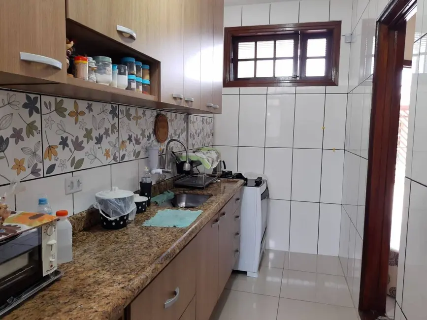 Foto 7 de Sobrado com 4 quartos à venda, 86m2 em Mongagua - SP