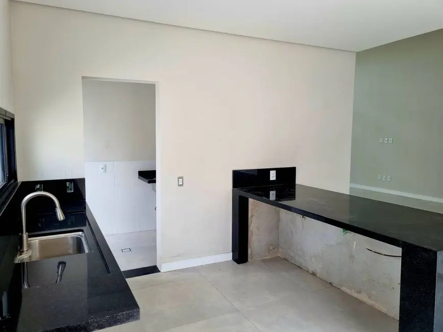 Foto 2 de Casa com 3 quartos à venda, 220m2 em Jardins Di Roma, Indaiatuba - SP