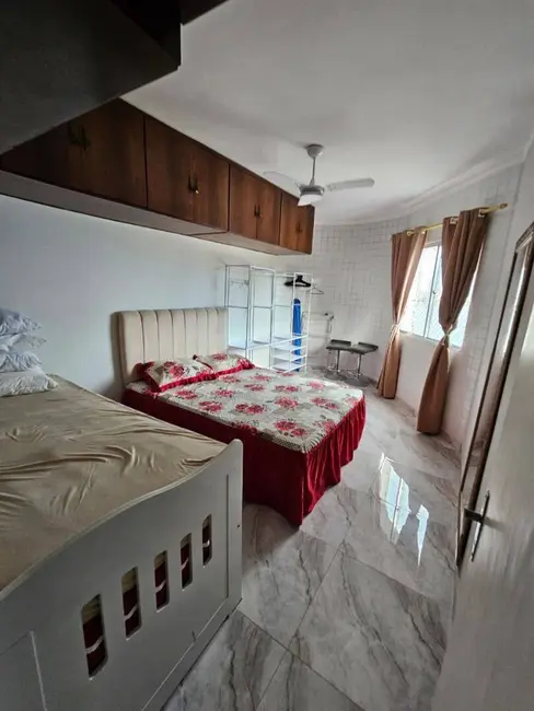 Foto 2 de Apartamento com 1 quarto à venda, 54m2 em Sao Vicente - SP