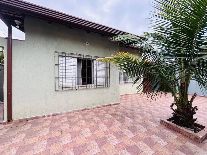 Foto 5 de Casa com 5 quartos à venda, 244m2 em Itanhaem - SP