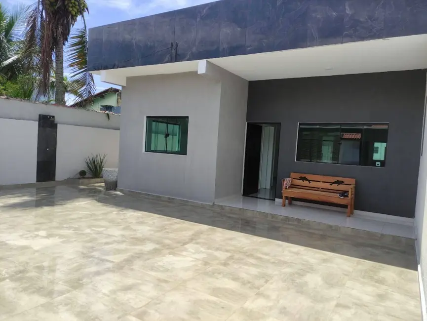 Foto 4 de Casa com 3 quartos à venda, 158m2 em Itanhaem - SP