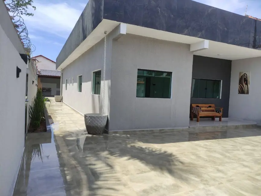 Foto 5 de Casa com 3 quartos à venda, 158m2 em Itanhaem - SP