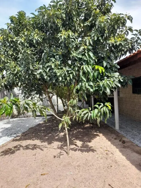 Foto 1 de Casa com 2 quartos à venda, 164m2 em Vila São Paulo, Itanhaem - SP