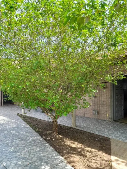 Foto 3 de Casa com 2 quartos à venda, 164m2 em Vila São Paulo, Itanhaem - SP