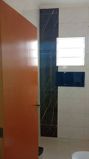 Foto 5 de Casa com 2 quartos à venda, 125m2 em Itanhaem - SP
