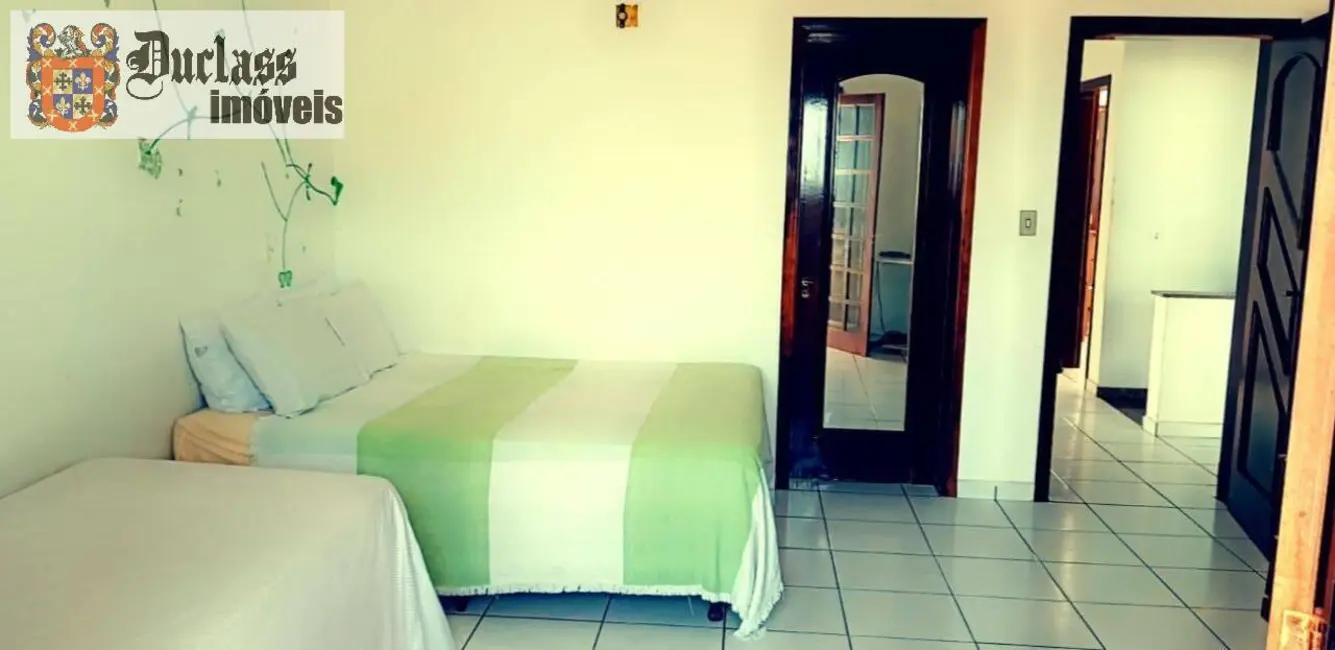 Foto 8 de Sobrado com 5 quartos à venda, 100m2 em Itanhaem - SP