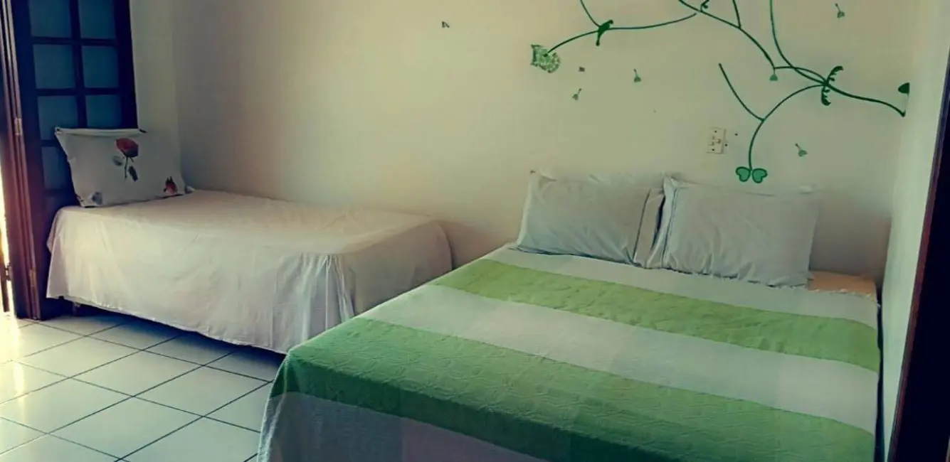 Foto 6 de Sobrado com 5 quartos à venda, 100m2 em Itanhaem - SP