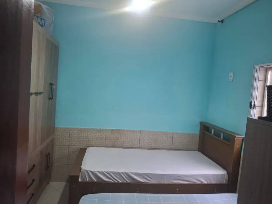 Foto 9 de Casa com 2 quartos à venda, 125m2 em Mongagua - SP