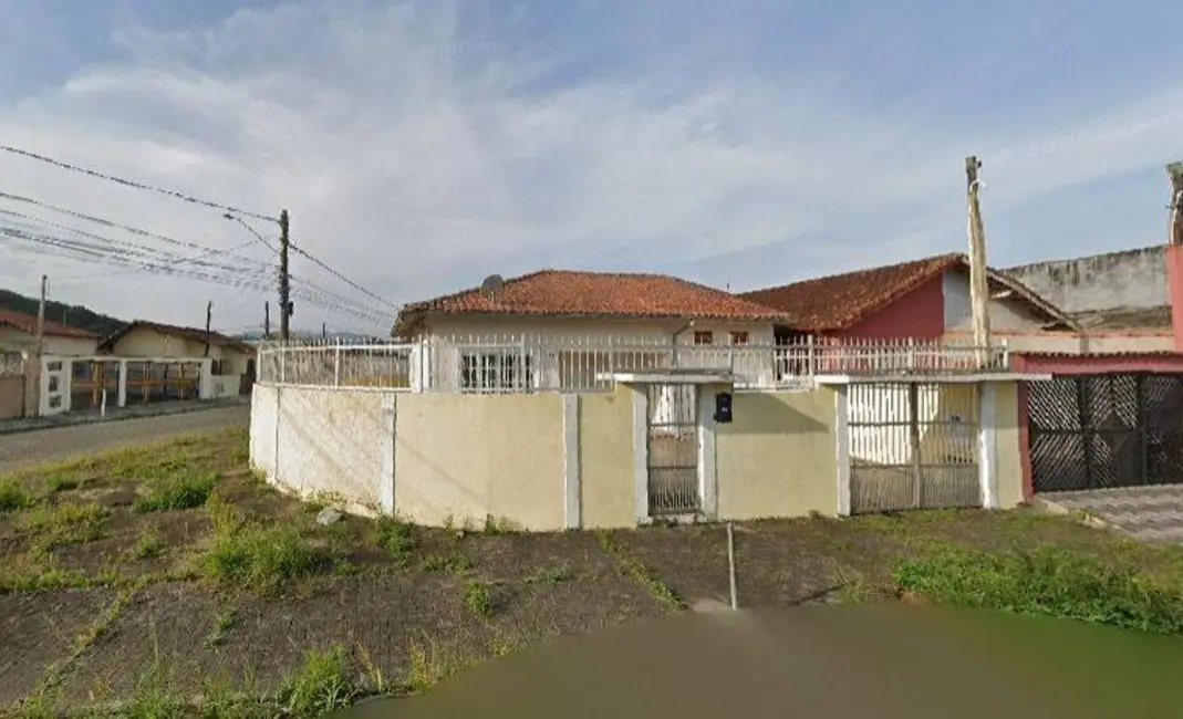 Foto 1 de Casa com 2 quartos à venda, 272m2 em Mongagua - SP