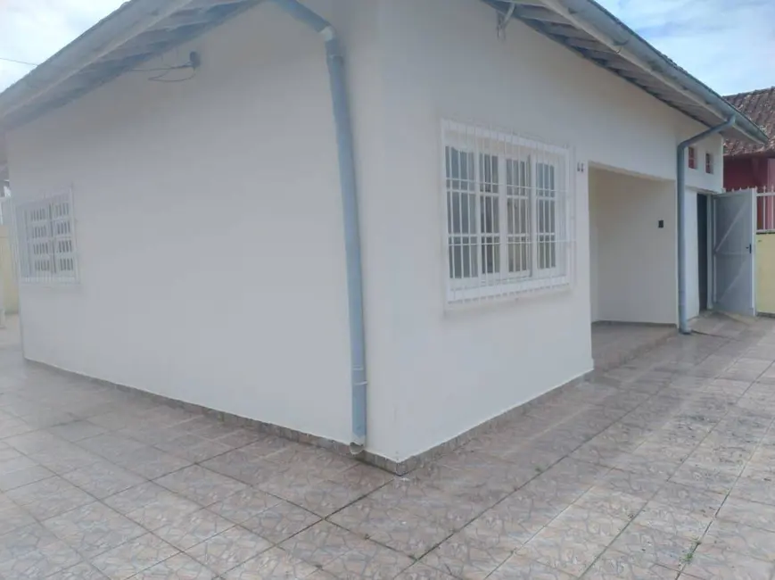 Foto 5 de Casa com 2 quartos à venda, 272m2 em Mongagua - SP