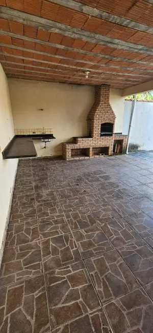 Foto 6 de Casa com 2 quartos à venda, 115m2 em Itanhaem - SP