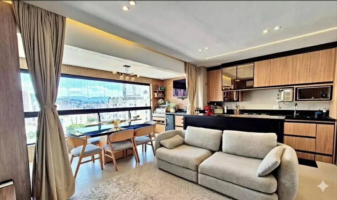 Foto 1 de Apartamento com 2 quartos à venda, 75m2 em José Menino, Santos - SP