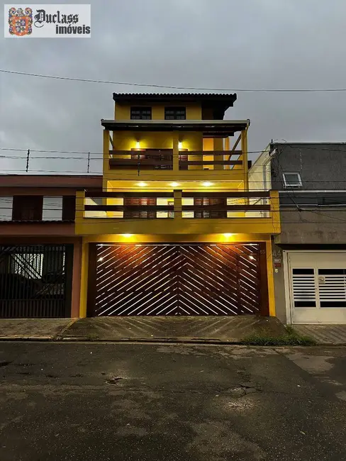 Sobrado com 6 quartos à venda, 380m2 em Sao Bernardo Do Campo - SP - imagem 2 Foto 2 de Sobrado com 6 quartos à venda, 380m2 em Sao Bernardo Do Campo - SP