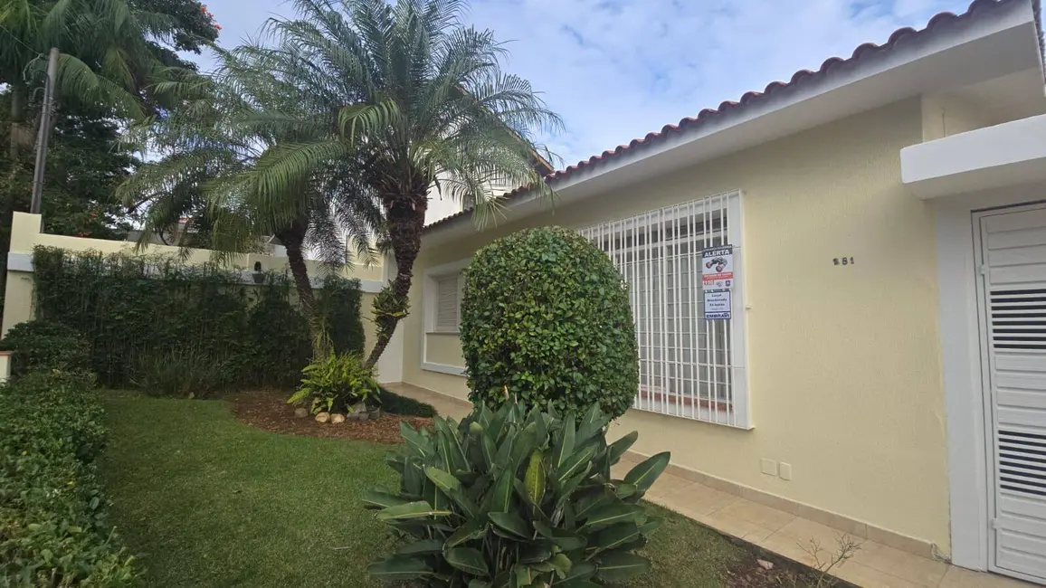 Foto 4 de Casa com 3 quartos à venda, 181m2 em Jardim Londrina, São Paulo - SP