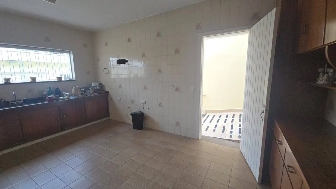 Foto 8 de Casa com 3 quartos à venda, 181m2 em Jardim Londrina, São Paulo - SP