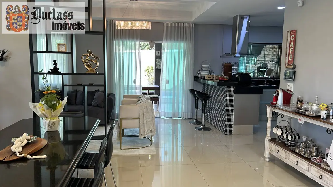 Foto 7 de Sobrado com 4 quartos à venda, 268m2 em Jardim Floresta, Atibaia - SP