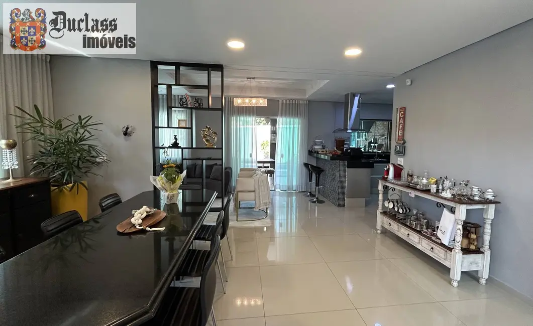 Foto 6 de Sobrado com 4 quartos à venda, 268m2 em Jardim Floresta, Atibaia - SP