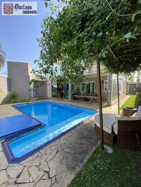 Foto 4 de Sobrado com 4 quartos à venda, 268m2 em Jardim Floresta, Atibaia - SP