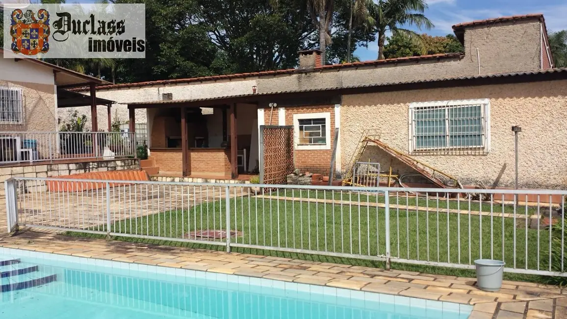 Foto 3 de Chácara com 4 quartos à venda, 307m2 em Chácaras Fernão Dias, Atibaia - SP