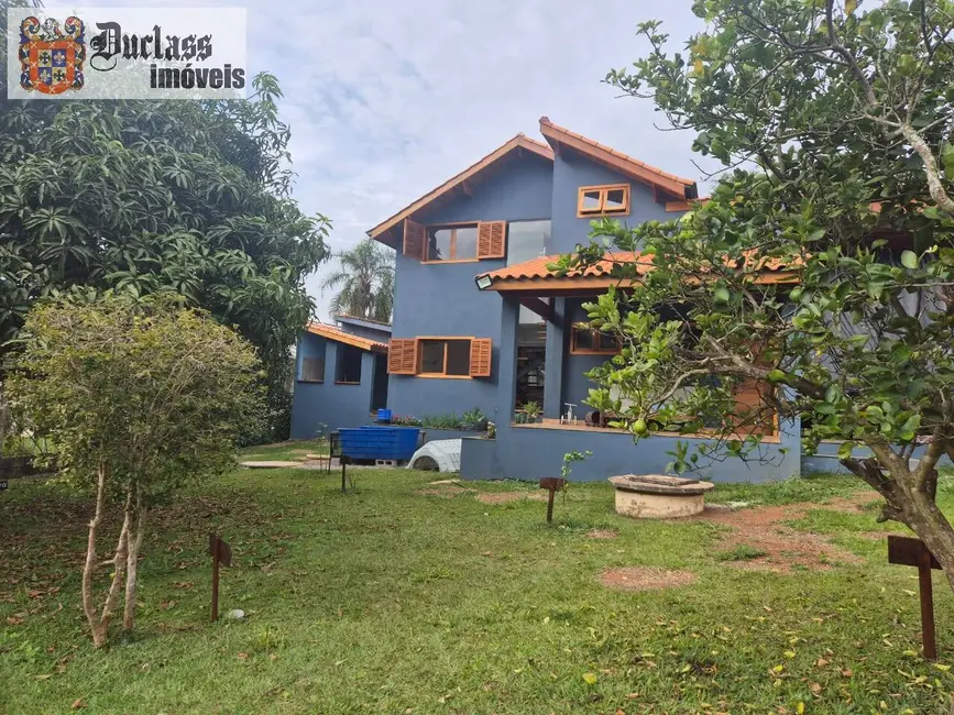 Chácara com 3 quartos à venda, 350m2 em Piracaia - SP - imagem 7 Foto 7 de Chácara com 3 quartos à venda, 350m2 em Piracaia - SP