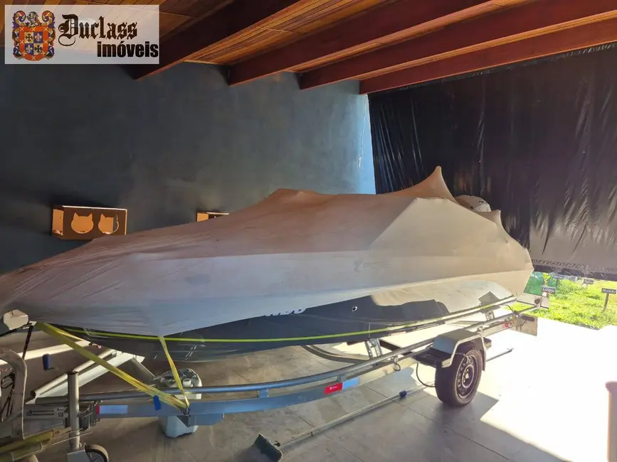 Chácara com 3 quartos à venda, 350m2 em Piracaia - SP - imagem 9 Foto 9 de Chácara com 3 quartos à venda, 350m2 em Piracaia - SP