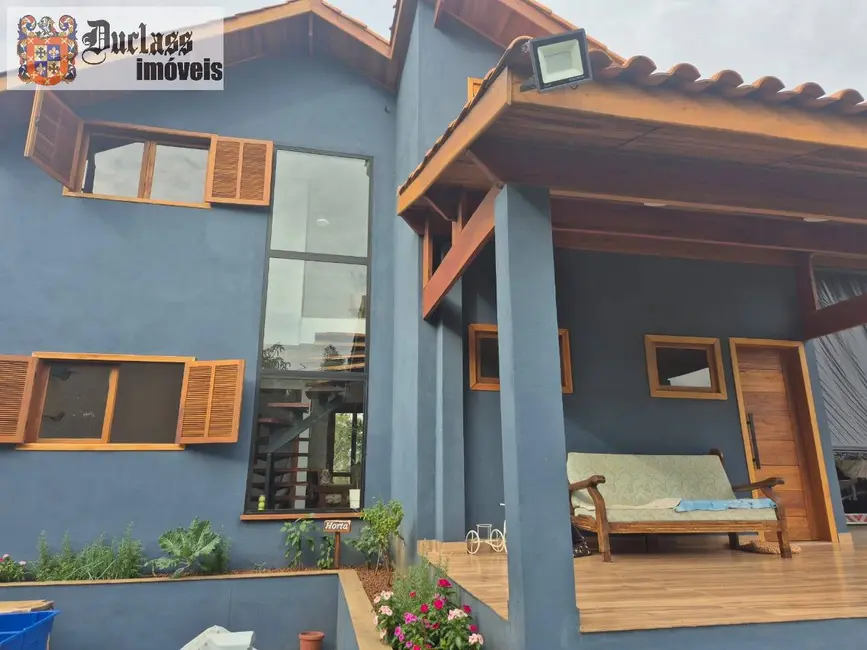 Chácara com 3 quartos à venda, 350m2 em Piracaia - SP - imagem 6 Foto 6 de Chácara com 3 quartos à venda, 350m2 em Piracaia - SP