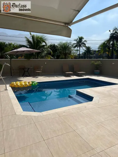 Foto 8 de Sobrado com 3 quartos à venda, 259m2 em Bertioga - SP