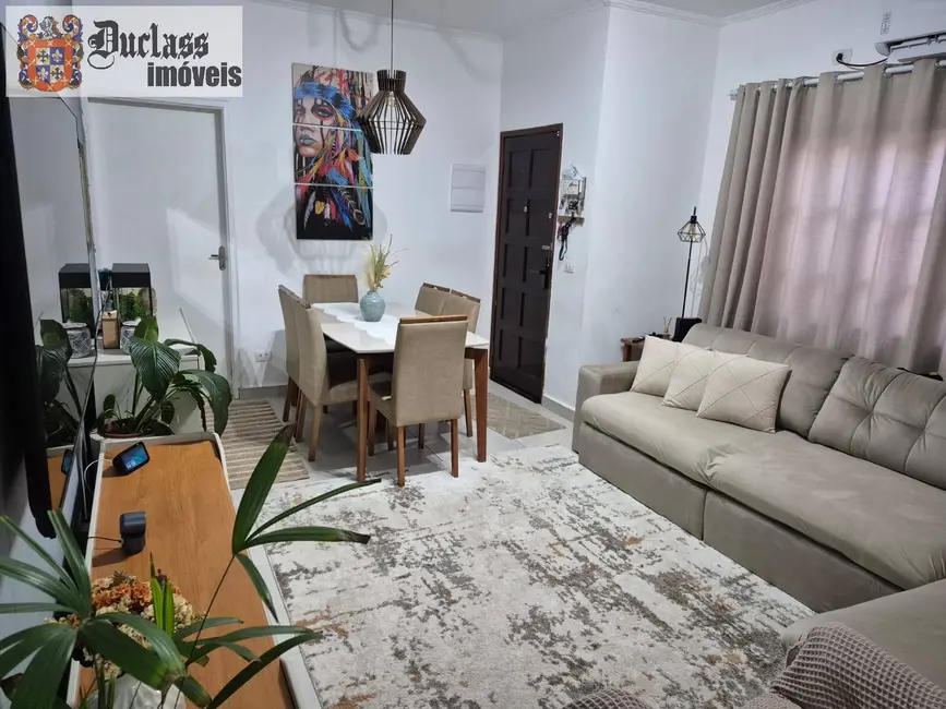 Foto 2 de Casa com 2 quartos à venda, 85m2 em Tupi, Praia Grande - SP