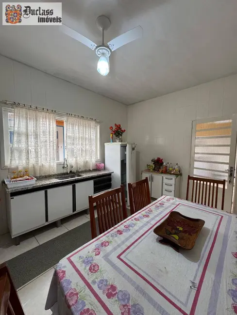 Foto 8 de Casa com 4 quartos à venda, 165m2 em Ubatuba - SP