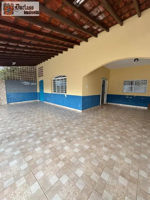 Foto 1 de Casa com 4 quartos à venda, 165m2 em Ubatuba - SP