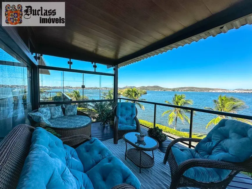 Foto 5 de Casa com 6 quartos à venda, 1000m2 em Praia do Siqueira, Cabo Frio - RJ
