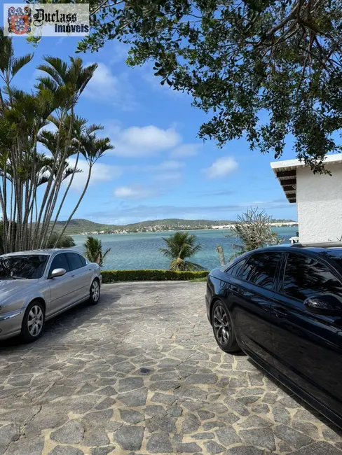 Foto 4 de Casa com 6 quartos à venda, 1000m2 em Praia do Siqueira, Cabo Frio - RJ