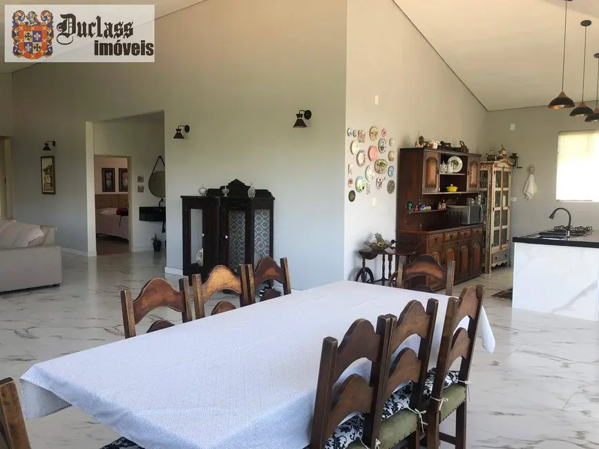 Casa com 3 quartos à venda, 212m2 em Condomínio Jardim Flamboyan, Braganca Paulista - SP - imagem 7 Foto 7 de Casa com 3 quartos à venda, 212m2 em Condomínio Jardim Flamboyan, Braganca Paulista - SP