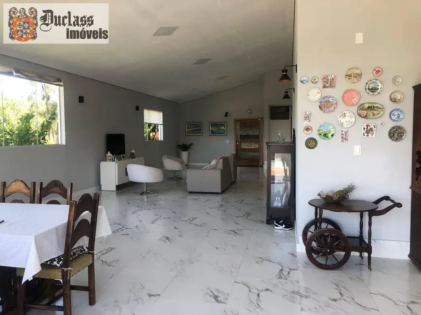 Casa com 3 quartos à venda, 212m2 em Condomínio Jardim Flamboyan, Braganca Paulista - SP - imagem 8 Foto 8 de Casa com 3 quartos à venda, 212m2 em Condomínio Jardim Flamboyan, Braganca Paulista - SP