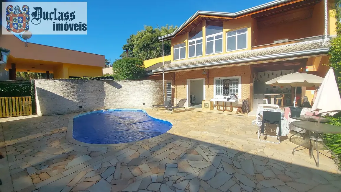 Sobrado com 7 quartos à venda, 435m2 em Lagos de Santa Helena, Braganca Paulista - SP - imagem 3 Foto 3 de Sobrado com 7 quartos à venda, 435m2 em Lagos de Santa Helena, Braganca Paulista - SP